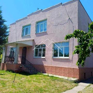 Продам маєток в с. Новоукраїнське ( ст. Нива Трудова) Євідновл.ення.