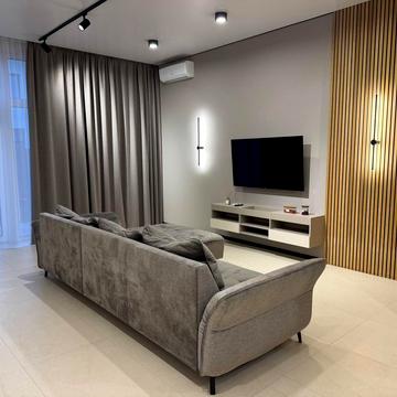 Виноградна вул., 2