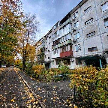 2-кімнатна квартира, район "Шкільна"