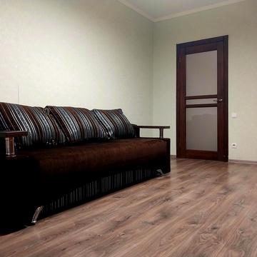 Красносільського вул., 47