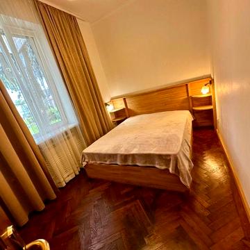 Оренда будинку (спарка) вул.Антоновича, розглядають з тваринами.