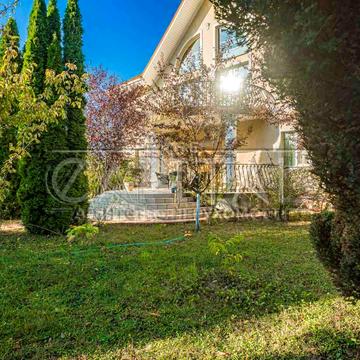 Військова вул.