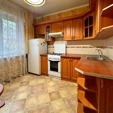 1ком Миколи Закревського 31, Троещина