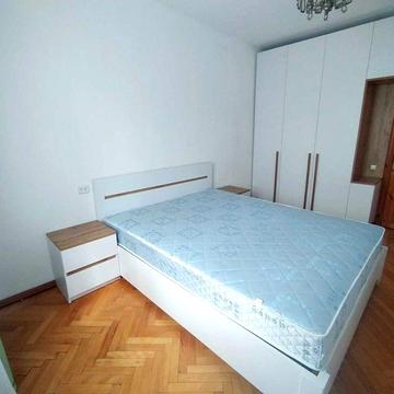 2 кім Східний , бульвар . Готова до вселення 250 дол