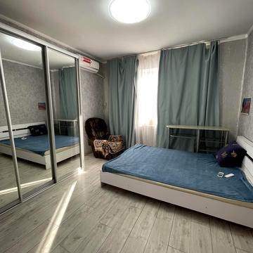 Архітектора Вербицького вул., 26