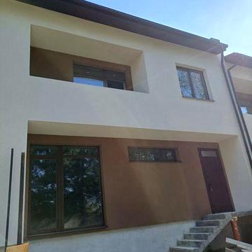 Збудований таунхаус у Оброшино!Доводимо комунікації!