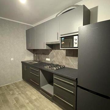 Затишна 1-кімнатна квартира з ремонтом від власників!