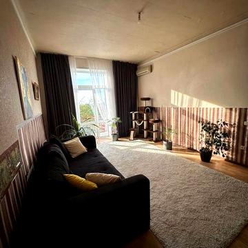 Велика квартира в центрі міста