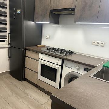 Пасічна вул., 59