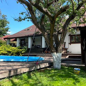 Сдам уютный дом в Кировском