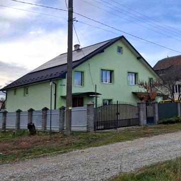 Продаж будинок, особняк, 278 кв. 10 сот, сон. панелі, гараж, Хриплин