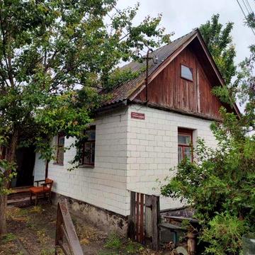 Продаж будинку центр Ізяслав