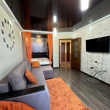 Фестивальний пров., 14