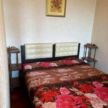 Продається 1-на квартира на Грушевського 7!