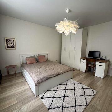 1к квартира з ремонтом поруч з парком! Газове опалення. Без комісії!