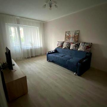 Аренда, 2-х кімн. Тавріческій, напроти Таврія-В, 4/9 поверх.