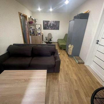 Продам 2-ком квартиру. Литмаш