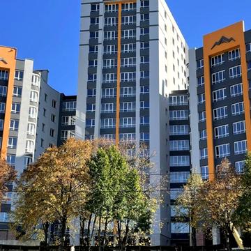 Харківська вул., 37 