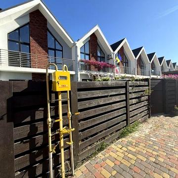 Продається таунхаус з частковим ремонтом в Ірпені. Газ!