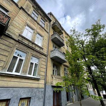 Продаж 2х к квартири  ближній центр ЛЬвів!