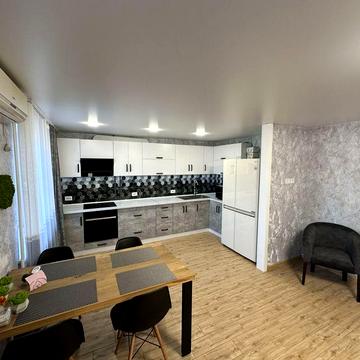 Шикарная 3комн с ГАЗОВЫМ отоплением 4/9 YANOVA