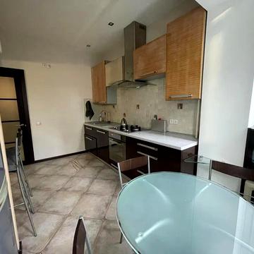 Турівська вул., 29