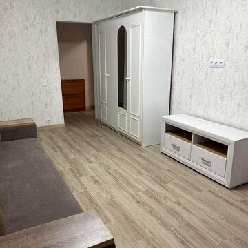 Сдам 1 комнатную  квартиру