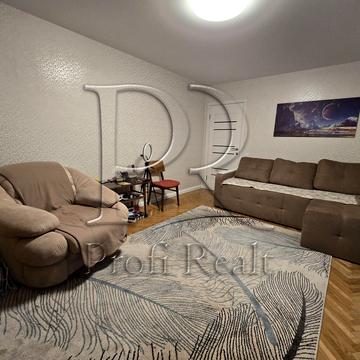 Генерала Генадія Воробйова вул. (Курська), 8-А