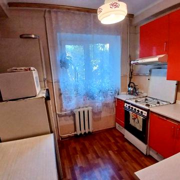 Оренда квартири поруч з метро, Дегтярівська, 10