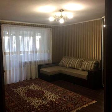 Оренда від власника 1 кімнатної квартири, вул. Щурата