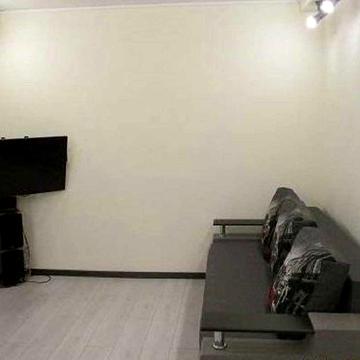 1 кiм кв Богатирська 8 метро  Героїв Днiпра.Є Газ.