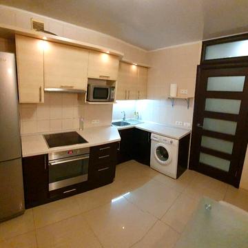 Олександра Поля просп. (Кірова), 13