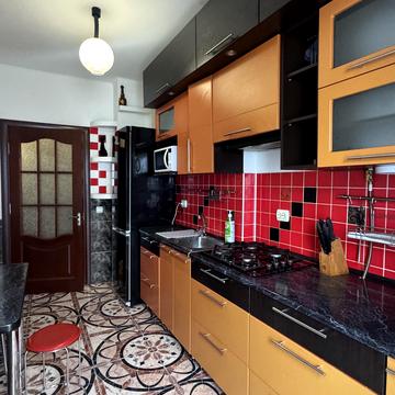 Гетьмана Мазепи вул., 175а