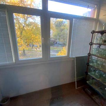 Продам 3 комнатную левый берег р-н Русалка 2/9