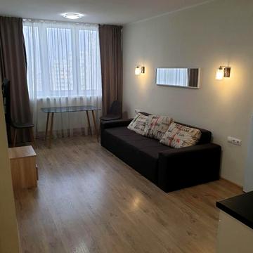 Єлизавети Чавдар вул., 13