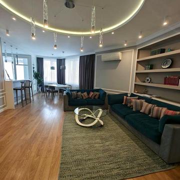 Сдаю семейную 3х комн. квартиру, Климовский,пр.Шевченко, парк Победы