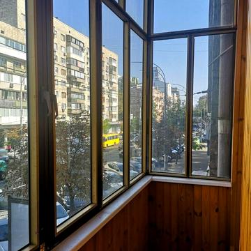 Саксаганського вул., 117