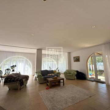 Наукова вул.