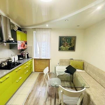5 Черемушки/Бреуса,уютная квартира с ремонтом, кухня 14м,все остается