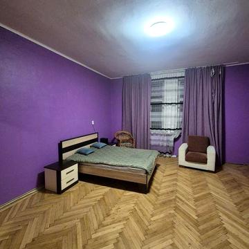 Здається в оренду квартира по вул Довженко поруч з Набережною