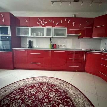 Трьохкімнатна Київміськбуд. Сертифікат ЖК Київміськбуд