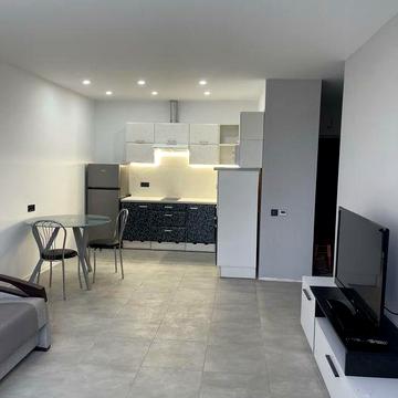 Оренда новобудови в центрі міста