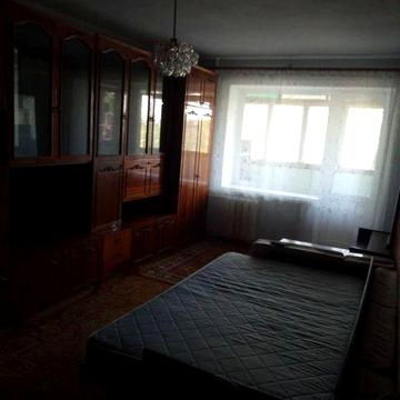 Сдам на один год двухкомнатную квартиру со всеми удобствами.