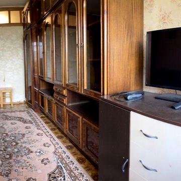 Сдам 1 ком квартиру на  Рабочей. Ул Чичерина 100