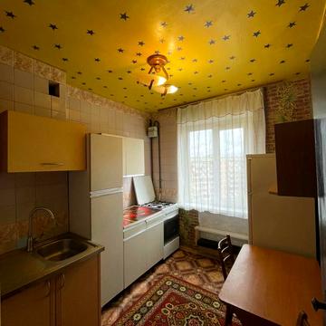 Володимира Івасюка вул. (Головка), 18