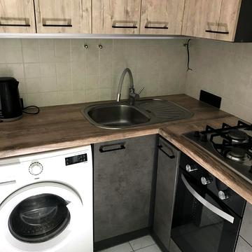 Лесі Українки бульв., 30