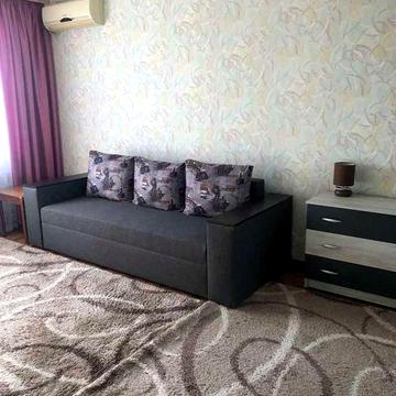 Сдаётся однокомнатная квартира на ул. Набережная Победы, 118