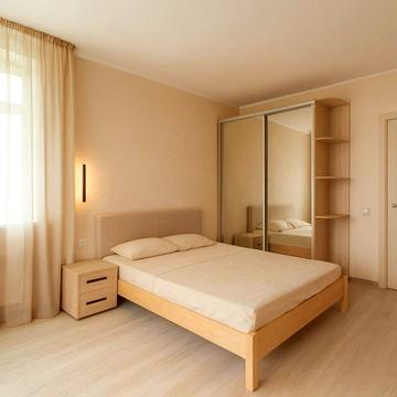 Григорія Ващенка вул., 1