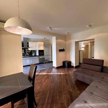 Р-он Боженка. В продажу трикімнатна  квартира в сучасній новобудові