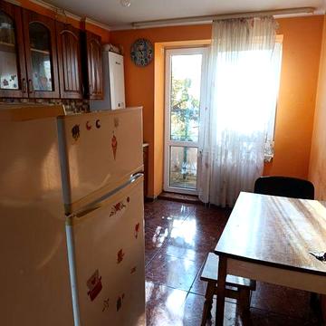 Здам квартиру 3х на Проспекті свободи